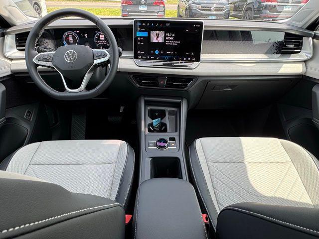 new 2025 Volkswagen Tiguan car, priced at $35,470