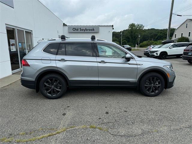 new 2024 Volkswagen Tiguan car, priced at $36,181