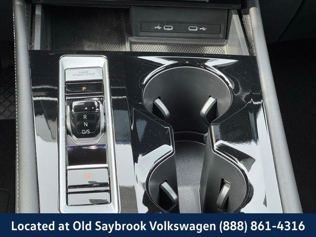 used 2024 Volkswagen Atlas car, priced at $34,898