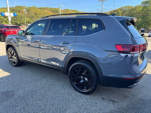 new 2026 Volkswagen Atlas car, priced at $50,870