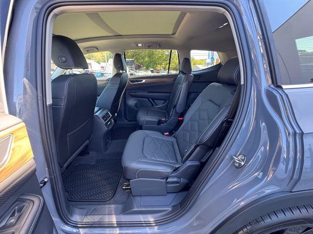 new 2026 Volkswagen Atlas car, priced at $50,870