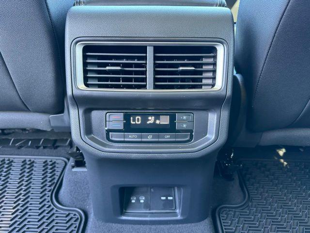 new 2026 Volkswagen Atlas car, priced at $50,870