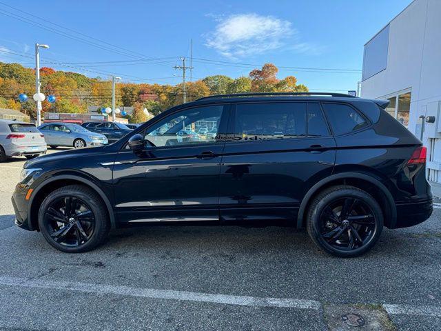 new 2024 Volkswagen Tiguan car, priced at $37,090