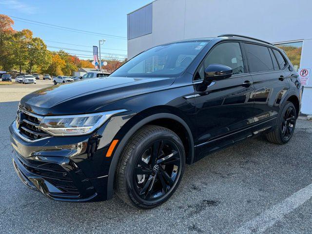 new 2024 Volkswagen Tiguan car, priced at $37,090