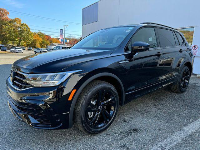 new 2024 Volkswagen Tiguan car, priced at $37,090