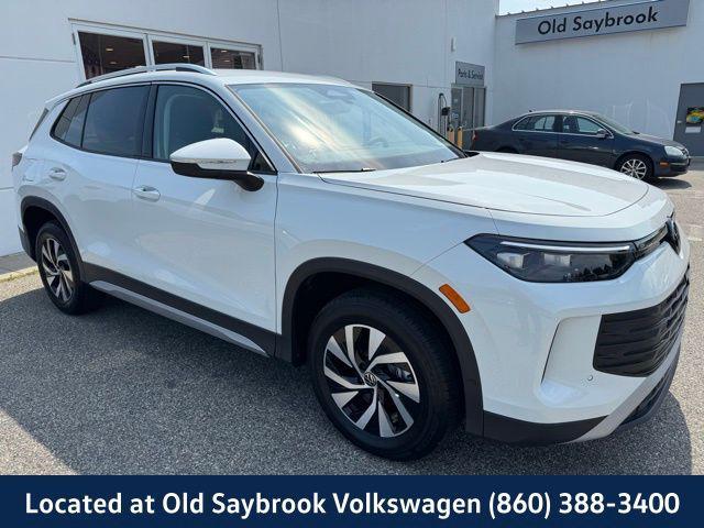 new 2025 Volkswagen Tiguan car, priced at $31,326