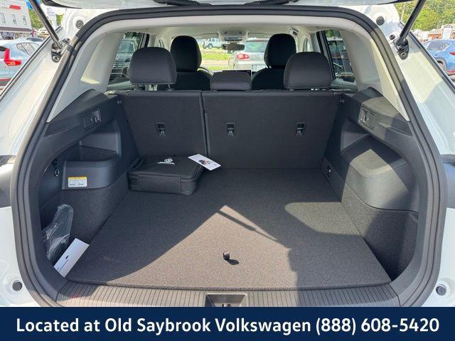 new 2025 Volkswagen Tiguan car, priced at $32,076