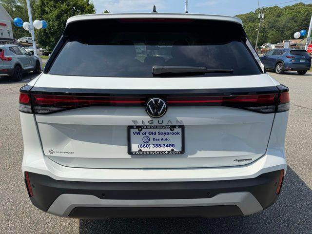 new 2025 Volkswagen Tiguan car, priced at $32,826