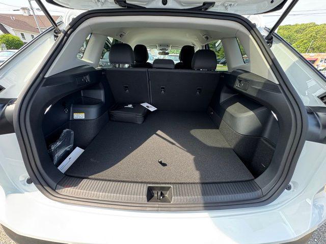 new 2025 Volkswagen Tiguan car, priced at $32,826