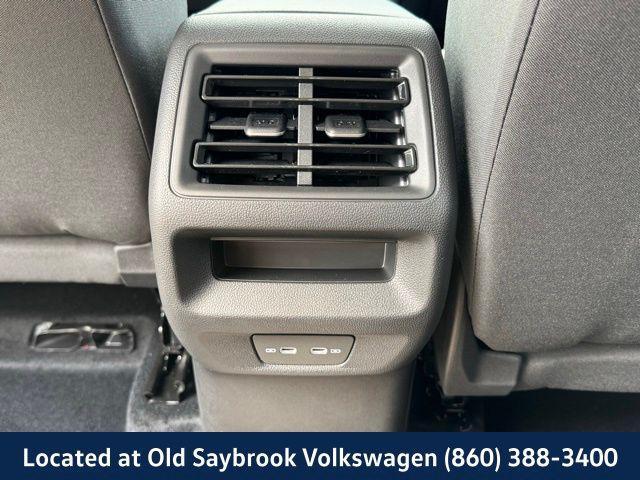 new 2025 Volkswagen Tiguan car, priced at $31,326