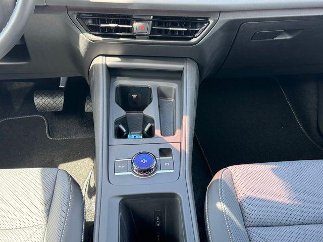 new 2025 Volkswagen Tiguan car, priced at $34,421