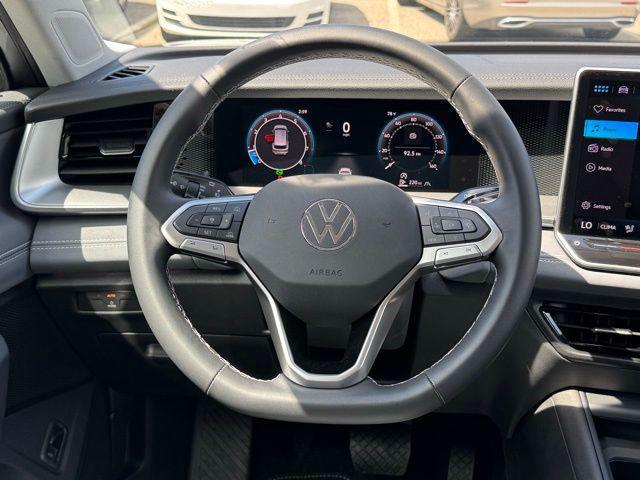 new 2025 Volkswagen Tiguan car, priced at $34,421