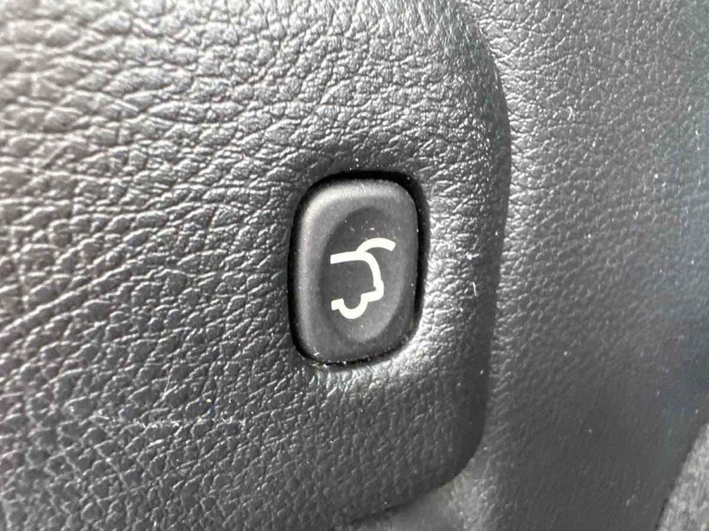 used 2020 Jeep Grand Cherokee car, priced at $22,995