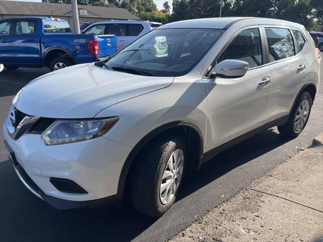 used 2015 Nissan Rogue car, priced at $10,995