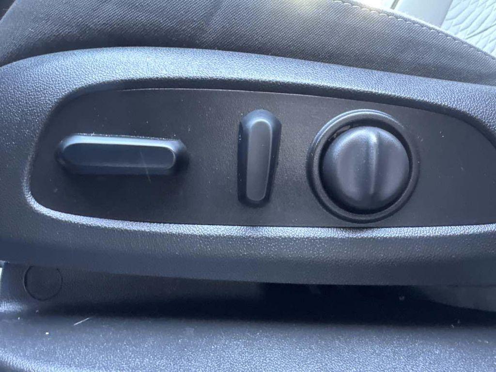 used 2019 Chevrolet Equinox car, priced at $17,295