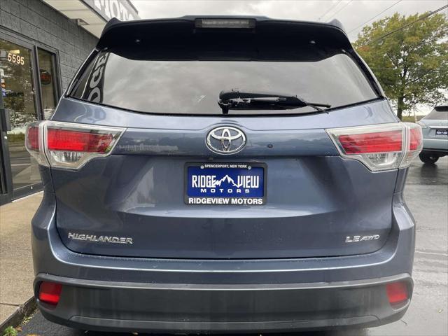 used 2015 Toyota Highlander car, priced at $17,995