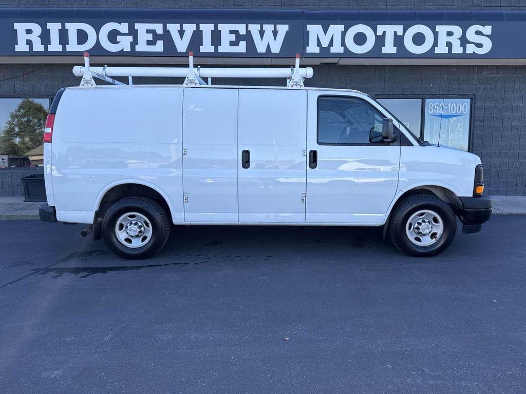used 2017 Chevrolet Express 3500 car