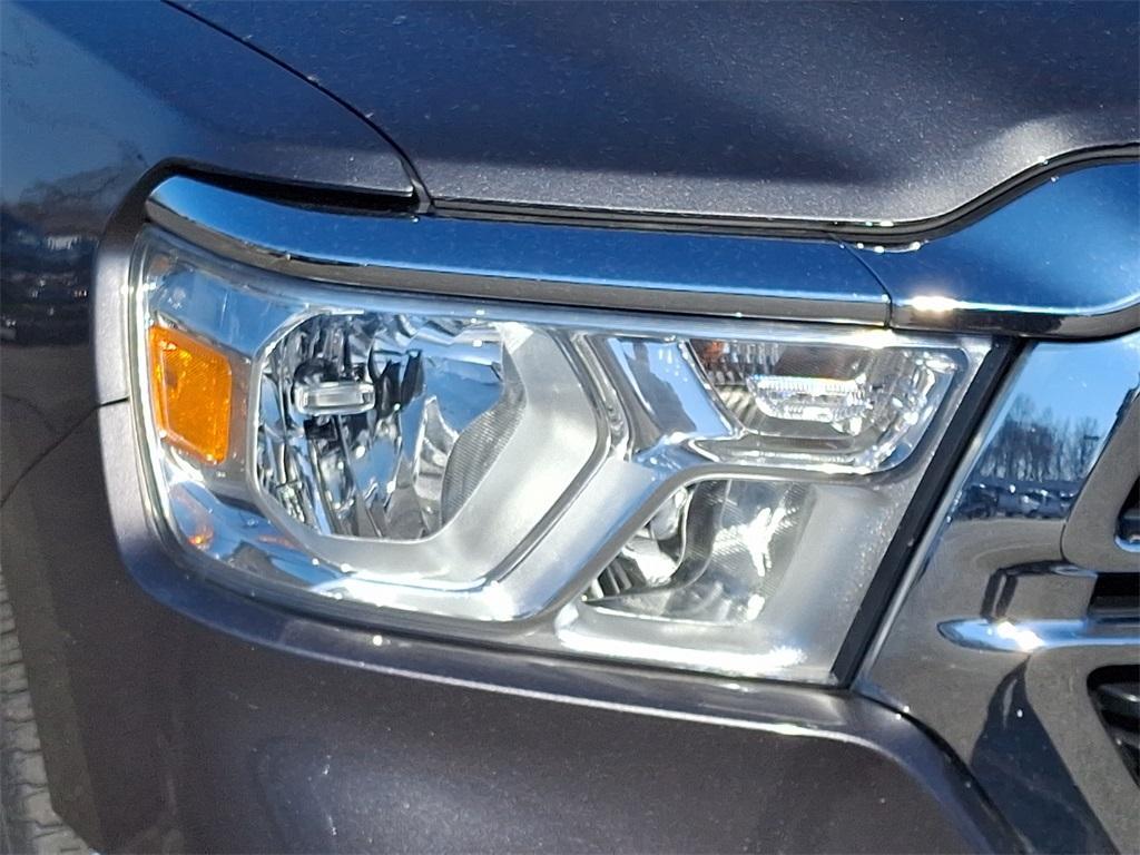 used 2022 Ram 1500 car, priced at $35,555