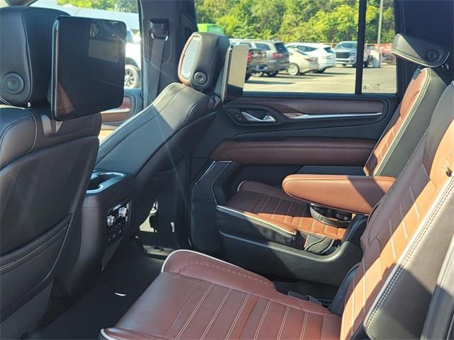 used 2023 GMC Yukon XL car, priced at $75,999