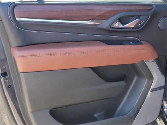 used 2023 GMC Yukon XL car, priced at $75,999