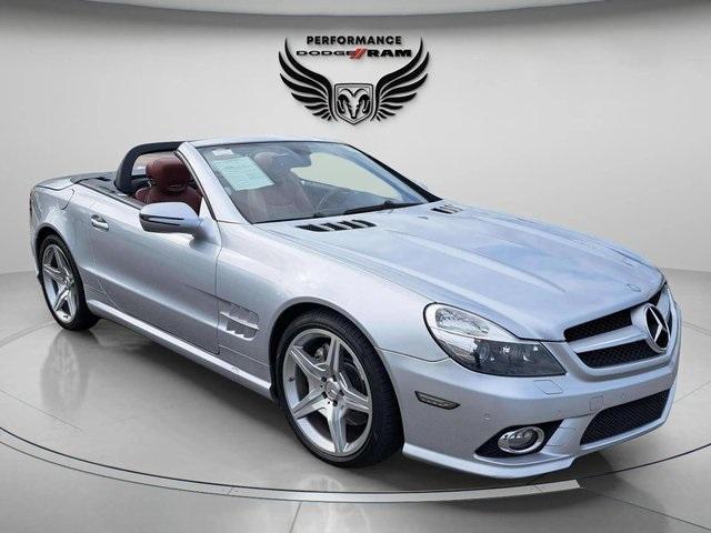 used 2009 Mercedes-Benz SL-Class car, priced at $24,555