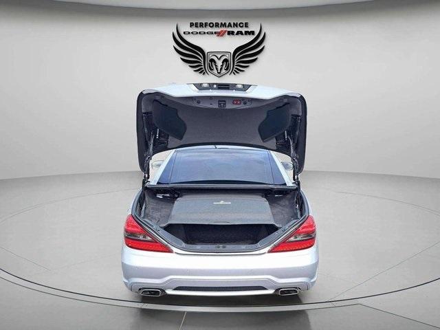 used 2009 Mercedes-Benz SL-Class car, priced at $24,555
