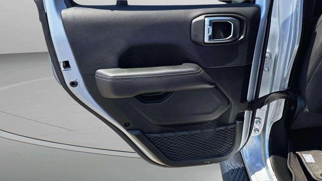 used 2023 Jeep Gladiator car, priced at $36,555