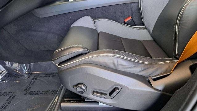 used 2021 Volvo XC60 Recharge Plug-In Hybrid car, priced at $38,888