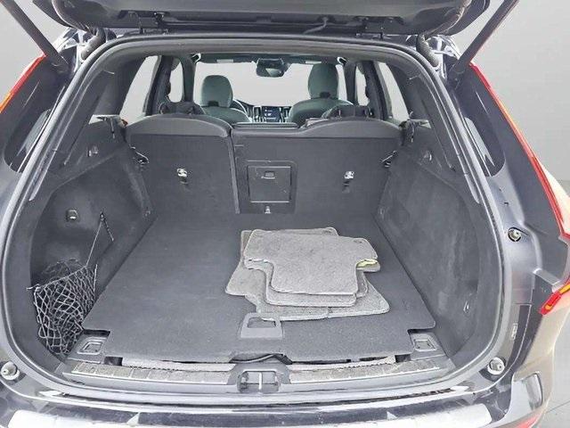 used 2021 Volvo XC60 Recharge Plug-In Hybrid car, priced at $38,888