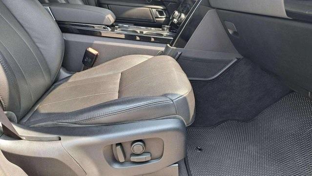 used 2020 Land Rover Discovery car, priced at $28,555