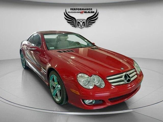 used 2007 Mercedes-Benz SL-Class car, priced at $18,888