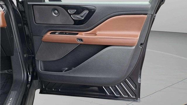 used 2020 Lincoln Aviator car, priced at $30,555