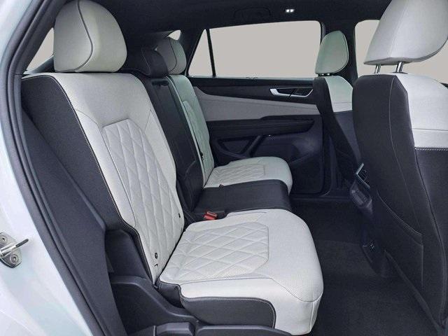 used 2024 Volkswagen Atlas Cross Sport car, priced at $41,555