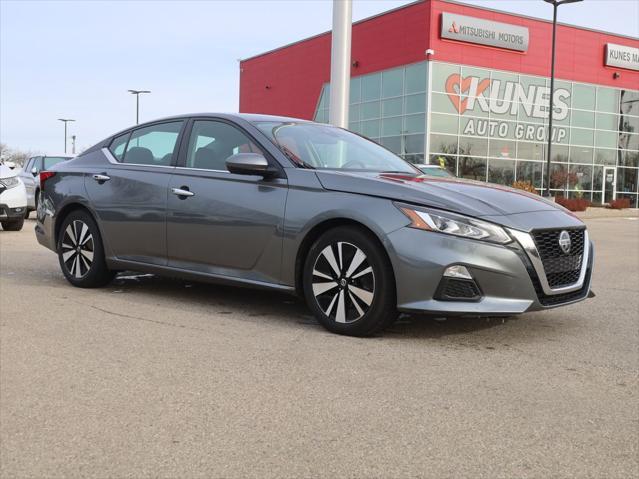 used 2022 Nissan Altima car, priced at $17,477