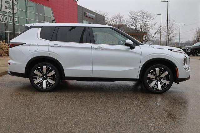 new 2025 Mitsubishi Outlander car, priced at $38,380