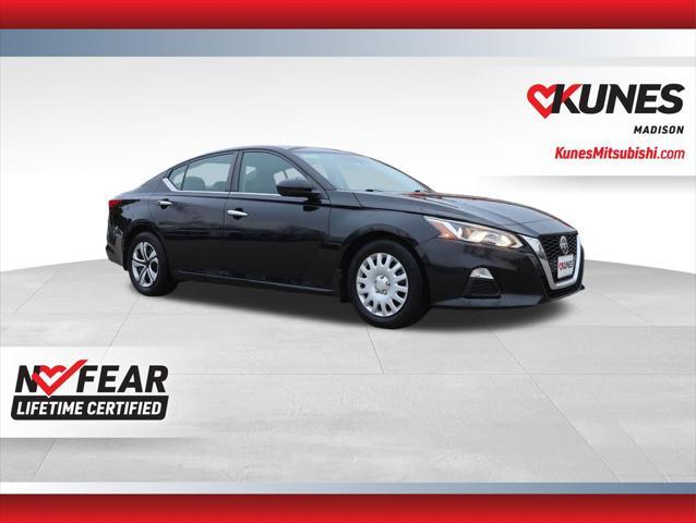 used 2019 Nissan Altima car, priced at $13,277