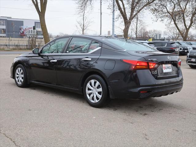 used 2019 Nissan Altima car, priced at $13,277