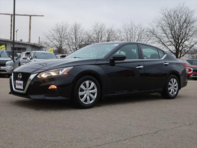 used 2019 Nissan Altima car, priced at $13,277