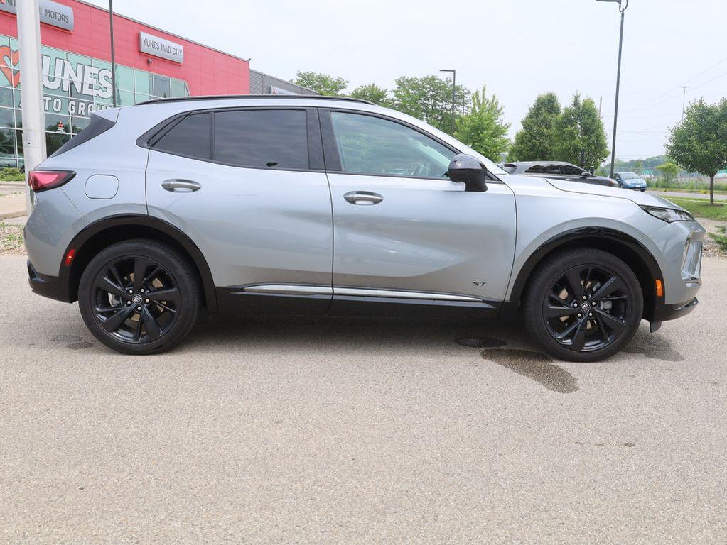used 2024 Buick Envision car, priced at $27,977