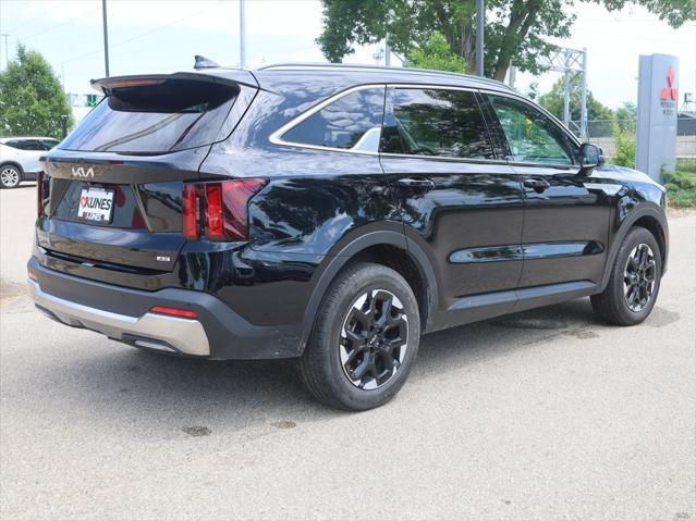 used 2024 Kia Sorento car, priced at $29,977