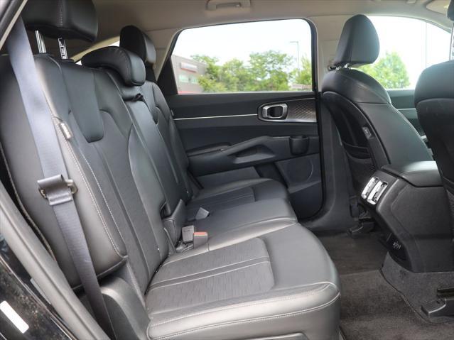 used 2024 Kia Sorento car, priced at $29,977