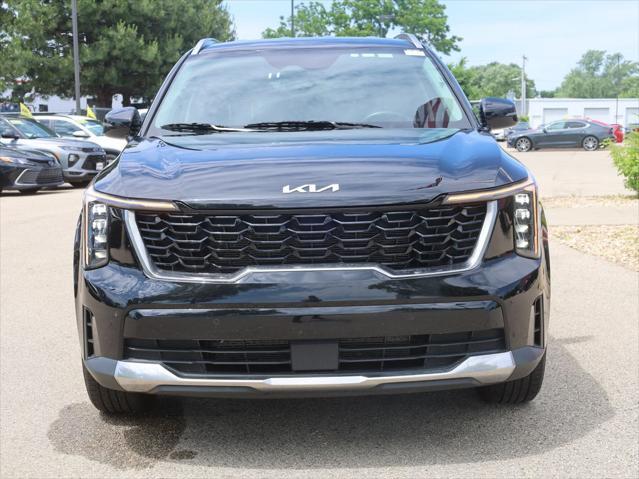 used 2024 Kia Sorento car, priced at $29,977