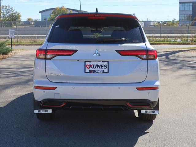 new 2024 Mitsubishi Outlander car, priced at $30,200