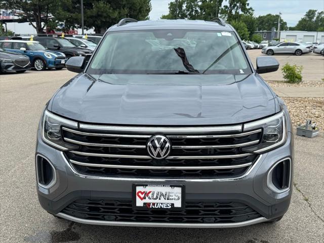 used 2024 Volkswagen Atlas car, priced at $32,777