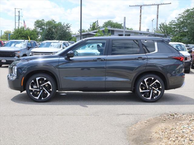 new 2024 Mitsubishi Outlander car, priced at $30,635