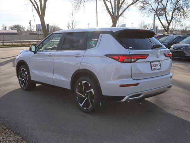 new 2024 Mitsubishi Outlander car, priced at $28,885