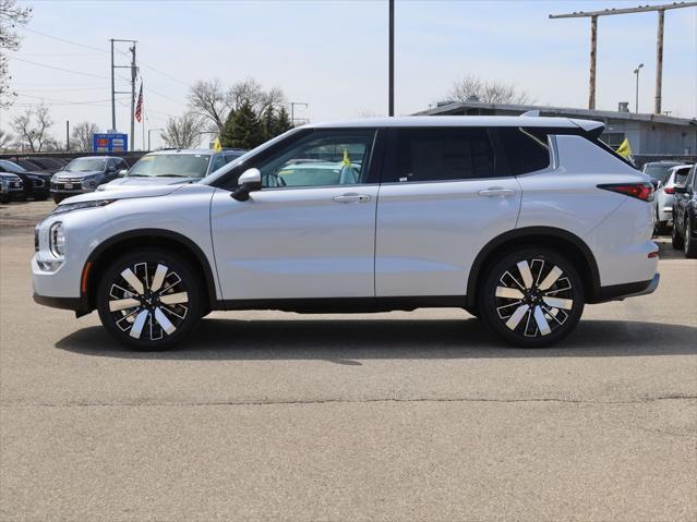 new 2025 Mitsubishi Outlander car, priced at $35,180