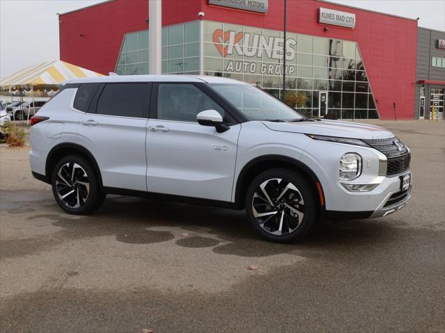 new 2025 Mitsubishi Outlander PHEV car, priced at $40,960