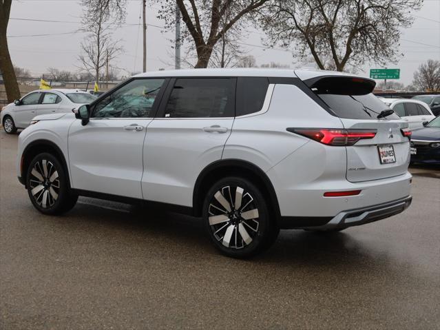 new 2025 Mitsubishi Outlander car, priced at $35,180