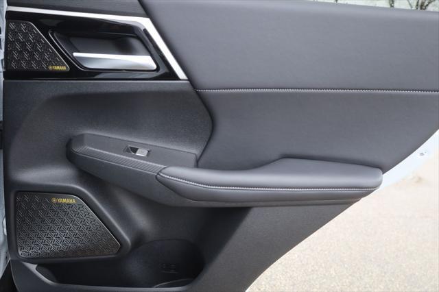 new 2025 Mitsubishi Outlander car, priced at $35,180